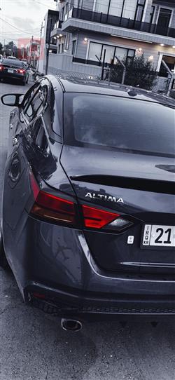 نیسان ئەلتیما